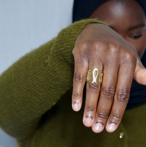 Bague Eniola
