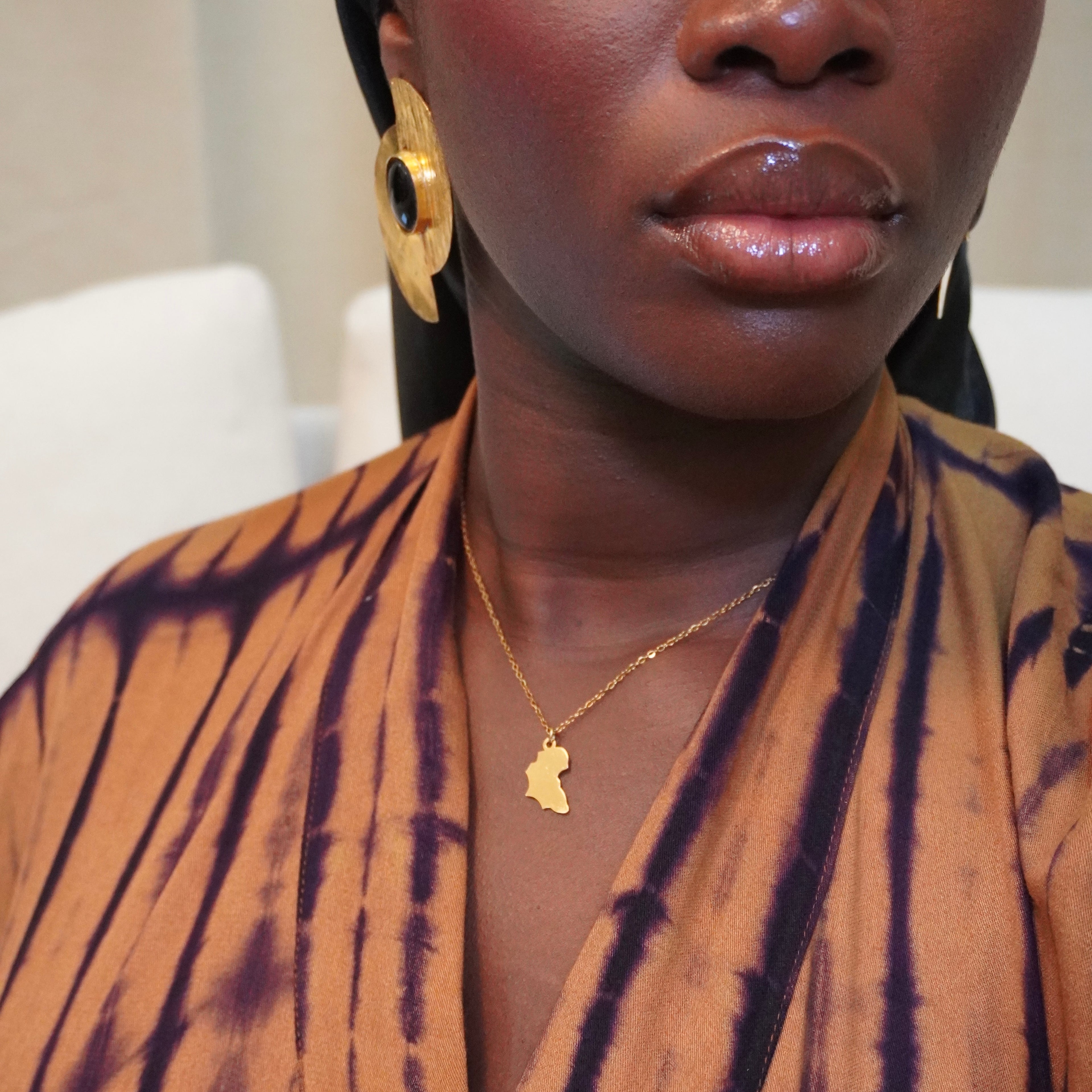 Collier Africa Plein